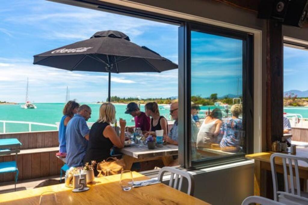 Ruby Bay Loft Accommodation Nelson Esterno foto